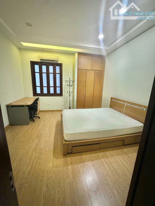 Bán Nhà Phân Lô Ô Tô Nguyễn Chí Thanh 65m 5 Tầng 17 tỷ - 7