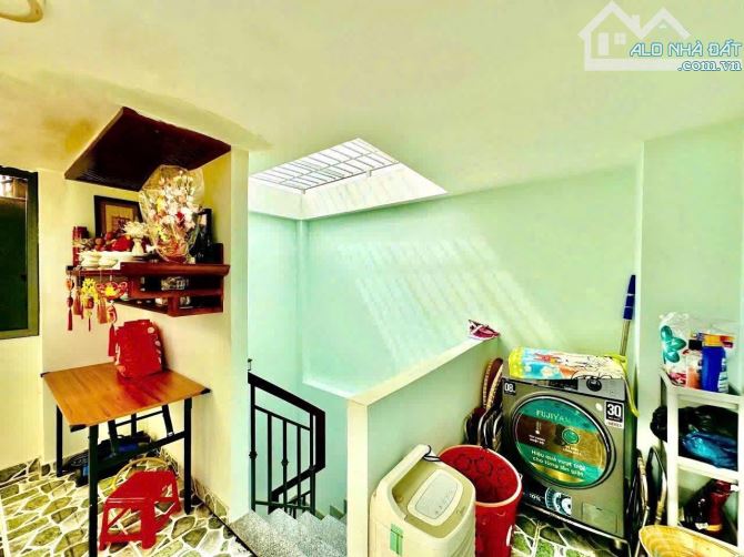 Căn thứ 2 thì không có căn thứ nhất là ĐÂY - 7