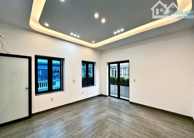 Nhà Phố Văn Cao Bên Chẵn Đẹp Long Lanh - 7