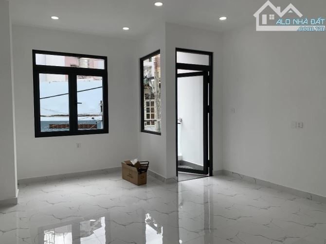 CHỦ GẤP BÁN NHÀ 3 LẦU TRƯỜNG CHINH NGÃ TƯ 7 HIỀN– VỪA Ở VỪA KINH DOANH - 7
