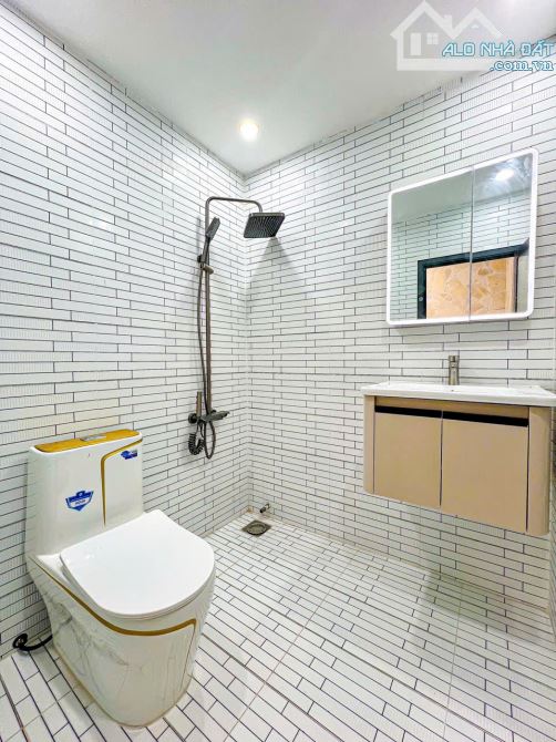 Nhà 2 lầu phong cách tân cổ điển sang trọng đường D1 KDC Hồng Loan, Cần thơ - 7