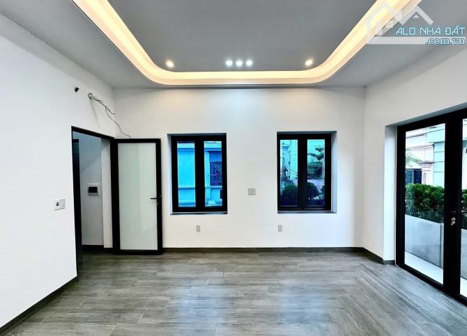 Nhà Phố Văn Cao Bên Chẵn Đẹp Long Lanh - 8