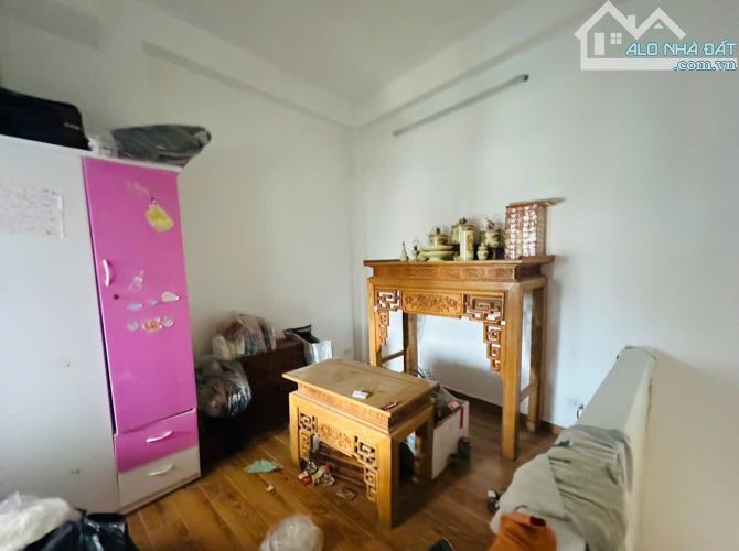 BÁN NHÀ GIA QUẤT 35m-5 TẦNG-4,5MT-4 TỶ NGÕ RỘNG - SỔ ĐỎ HOA HẬU - 8