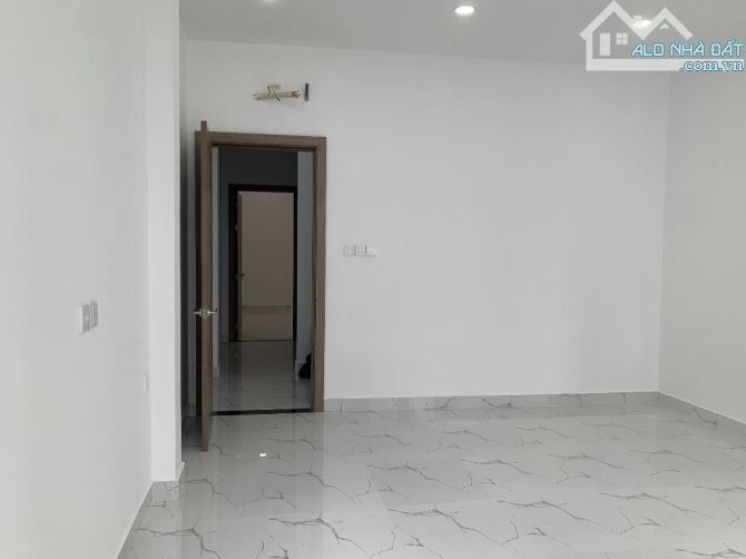 CHỦ GẤP BÁN NHÀ 3 LẦU TRƯỜNG CHINH NGÃ TƯ 7 HIỀN– VỪA Ở VỪA KINH DOANH - 8