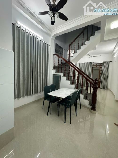 Nhà 4 tầng hẻm Nguyễn Hữu Huân trung tâm thành phố giá chỉ 4,5 tỷ - 9