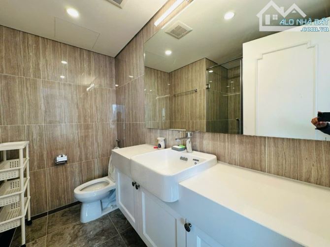 BÁN CĂN HỘ CAO CẤP 3PN TẦNG 8 TOÀ D’Le Roi Soleil - VIEW TRIỆU ĐÔ - 15,9 TỶ - 9