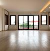 CHO THUÊ Nhà Trần Thái Tông, DT 70m, 4 tầng, MT 4,5m, THÔNG SÀN, Ô TÔ
