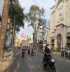Bán Nhà Góc 2 Mặt Tiền Đường 2 chiều lề rộng, Trung Tâm Quận 5. Vị trí giáp ranh quận 1