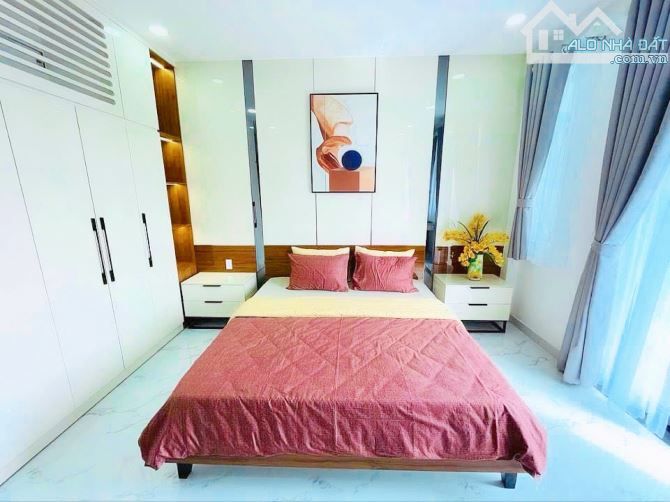 Cần bán căn hộ Terra Royal, góc Nam Kỳ Khởi Nghĩa, Q3, căn 71m2, 2PN, đang cho thuê 20 - 2