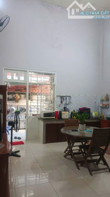 NP546 + nhà gác lửng p Trảng Dài , diện tích 142m2 thổ cư  - giá chỉ 4,1 ty——