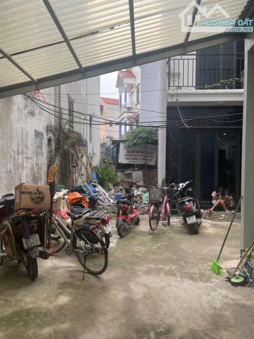 Bán Đất Tây Tựu, Bắc Từ Liêm, Ô Tô Gần, 2 Thoáng Trước, Sau, Trung Tâm, 42m2, Giá 5.25 Tỷ