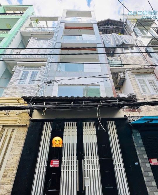 6ty3 33m2- 5Tầng ĐOÀN VĂN BƠ- HOÀNG DIỆU Q4