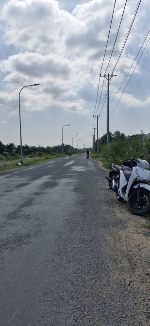 Bán lô đất mặt tiền  2000m2- làm kho xưởng - đầu tư - vĩnh lộc b-bình chánh - gọi xem đất