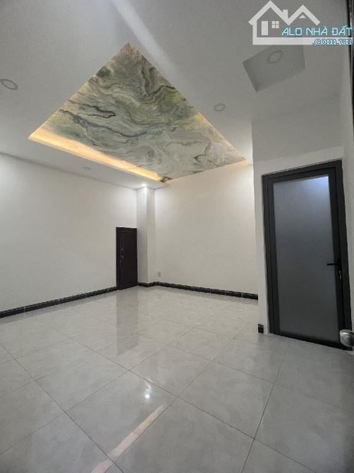 🔥BÁN NHÀ PHỐ- 2 TẦNG- NGUYỄN XUÂN NHĨ- 100M2- NGAY THĂNG LONG- 6 TỶ X