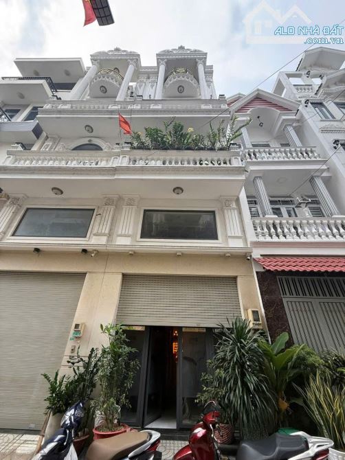 Nhà 5 tầng hẻm ô tô tránh, gần Sacombank Lê Trọng Tấn, 7.5 tỷ
