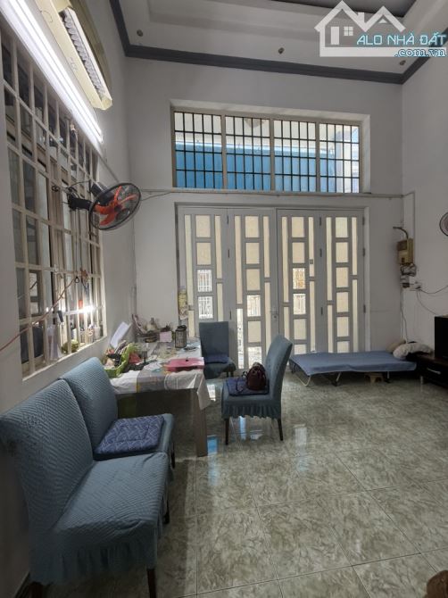 Nhà Riêng Xe Hơi Đậu Cửa, Cạnh HimLam 2L 70m2 Nhỉnh 5 Tỷ