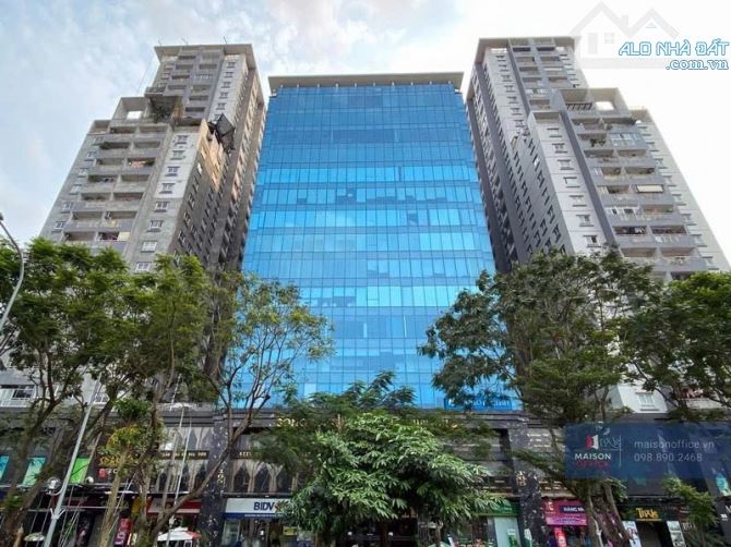 Cần Bán Gấp CC Thái Hà - TT Đống Đa - Căn Góc - Full Nội Thất - Tầng Đẹp - DT160m2
