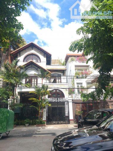 Biệt Thự 1 Hầm 4 Tầng 8x28M Đường 15M Thông Bàn Cờ  Vị Trí Ngay Lý Thường Kiệt, Giá 41Tỷ