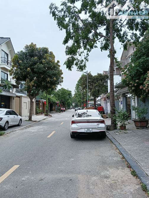 Chính chủ gửi bán Biệt Thự Khu ĐT mới Văn Khê - Tố Hữu