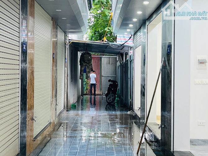 Bán nhà phố Định Công 40m2 giá 3 ti