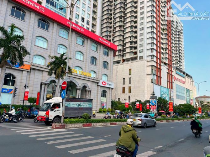 Bán nhà mặt tiền - 3 tầng - Công Chúa Ngọc Hân, Q.11 – GIÁ CHỈ 9.5 TỶ, sổ riêng