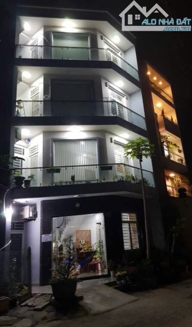 Bán Nhà 4 tầng đường THẠNH LỘC 37, phường Thạnh Lộc Q12, Dt 119m²(6,7x17,7), Hẻm 12m