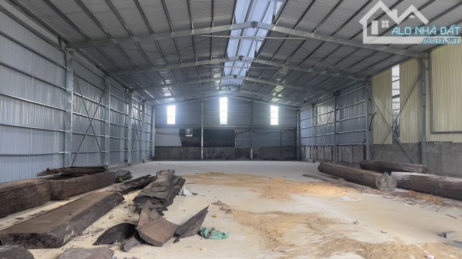 ***Cho thuê kho xưởng mới 1000m2 dựng tại Hoà Lạc, Thạch thất.