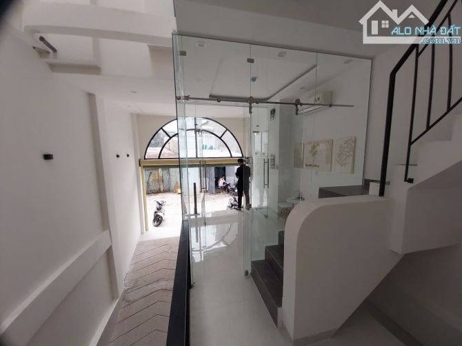 Toà CHDV Có Hầm_Thang Máy_PCCC Đạt Chuẩn Quận 12_Sát Hiệp Thành City 👉 Hơn 10 Tỷ