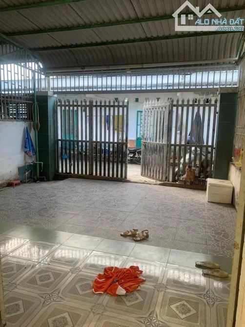 Loa loa loa chủ ngộp cần bán nhanh căn nhà o Trung Chánh Hóc Môn 82m2 Sổ hồng Riêng 880tri