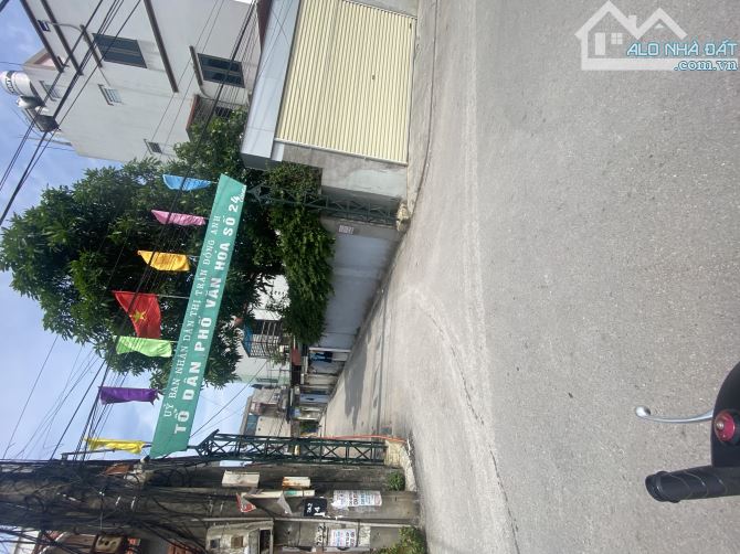 HƠN 2 TỶ nhập khẩu THỊ TRẤN ĐÔNG ANH phân lô vuông đẹp gần Quốc Lộ 3