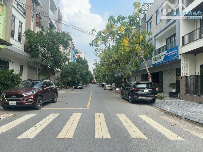 Pán căn Góc Vip mặt Nguyễn Khuyến khu Hud Trầu Cau, Võ Cường, Bắc Ninh. Giá 2x,x tỷ