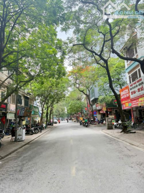 Bán nhà phân lô phố Nguỵ Như Kon Tum 55m2*4T, MT:4m, ngõ thông, oto tránh, sổ vuông,16tỷ.