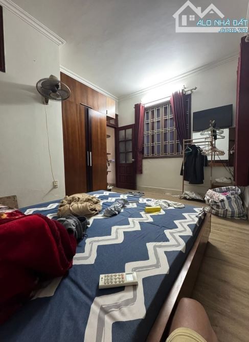 Bán nhà Văn Cao, Đằng Giang, Ngô Quyền,  3 tầng, 42m2, 2,7 tỷ.