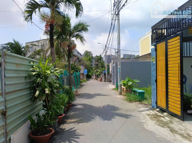 Bán nhà MT đường số Nguyễn Xiển 4 x 18 = 72m2. 4.25 tỷ