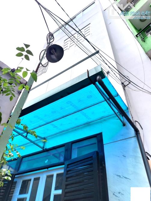 Bán căn hộ DV Điện Biên Phủ Q.10, 5 tầng, gần HXH, tài lộc, chỉ 5.x tỷ