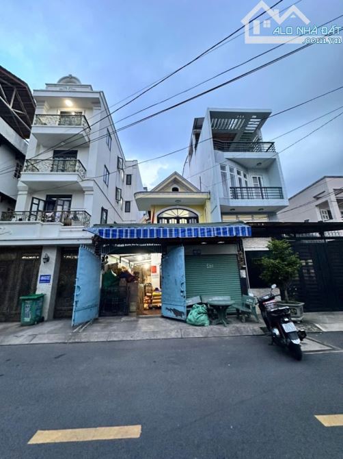 Bán nhà 2 tầng đường Dương Quảng hàm phường 6 quận gò vấp