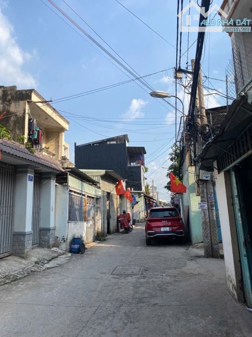 Bán Nhà 2 tầng đường HÀ HUY GIÁP phường THẠNH LỘC Q12, dt 280m²(6mx25m),Hẻm ô tô 💰10,7 tỷ