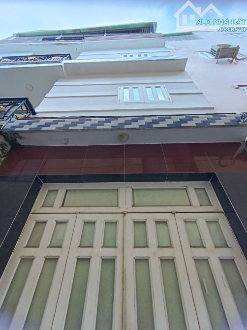 Bán nhà 4 tầng mới ngay hẻm xe hơi Lương Văn Căn quận 8 - Giá 4.6 tỷ