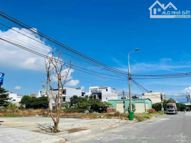 Bán 1058m2 đất MT đường An Dương Vương, TP. Phan Rang, đối diện Ks lớn, sát biển