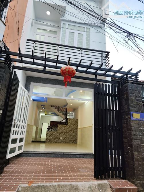 HXH Lê Trọng Tấn, Tân Phú, Cách mặt tiền 1 căn.