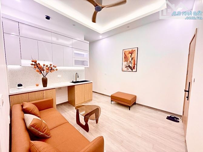 Bán nhà tập thể phố vũ Ngọc Phan thoáng sáng nhà đẹp ở ngay