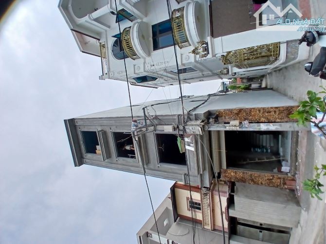 Bán nhà Tả Thanh Oai 40m, 5 tầng, lô góc, 4.9 tỷ