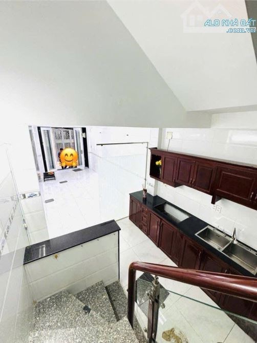 6ty3 33m2- 5Tầng ĐOÀN VĂN BƠ- HOÀNG DIỆU Q4 - 10