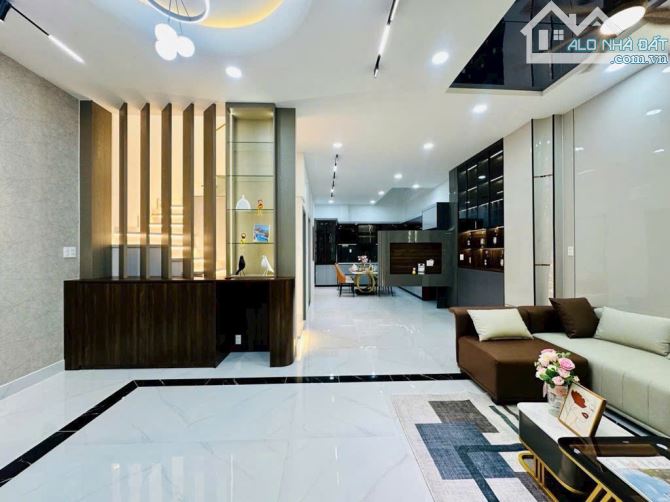 🔥[QUẬN 10] TÔ HIẾN THÀNH - 90M2 - NỞ HẬU - NGANG 6.5M - 4 TẦNG - NHỈNH 11 TỶ🌹 - 10