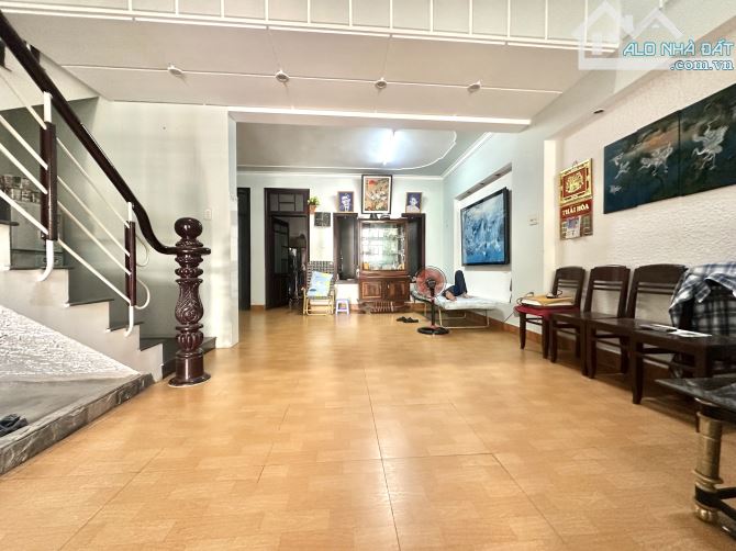 SỤP HẦM NHÀ 2.5 TẦNG VỊ TRÍ SIÊU ĐẸP NGAY MT LÊ HỮU TRÁC 90M2 CHỈ 8 TỶ X - 1