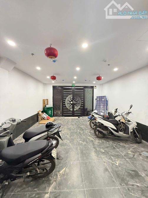 Chính chủ bán chung cư mini Ngã Tư Sở, 12 phòng, 7 tầng thang máy, DT 7%/năm, 10,9 tỷ - 1