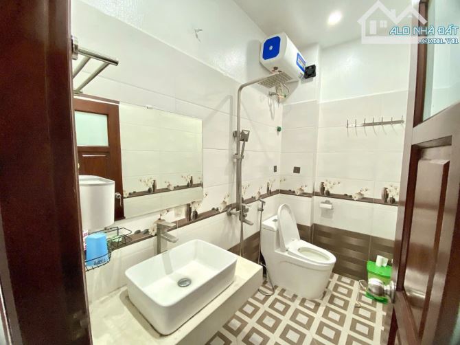 BÁN NHÀ THỊNH LIỆT- HOÀNG MAI, 55 M2, 5 TẦNG, MẶT TIỀN 4 M, GIÁ 12,5 TỶ. - 1
