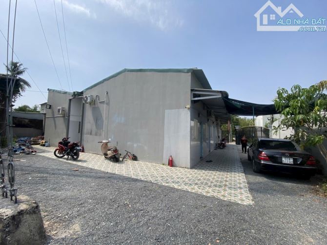 BÁN NHÀ TRỌ NGAY CHỢ LONG PHƯỚC - Q.9 DT: 750M2 ( 23 X 33 ) THU NHẬP 2TTR/TH - GIÁ 16 TỶ - 1