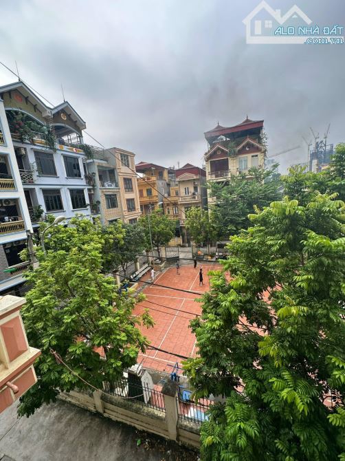 LÔ GÓC XUÂN ĐỈNH OTO TRÁNH NGÕ THÔNG VIEW SÂN CHƠI CỰC THOÁNG 70m MT 6m 17.5 Tỷ - 1