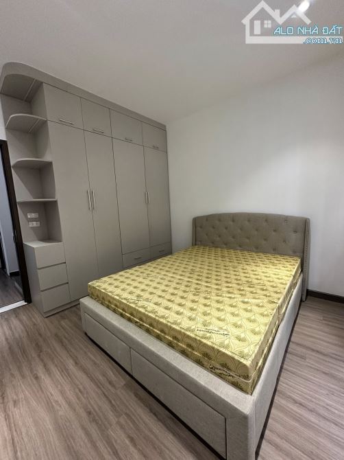 BÁN NHÀ HAI BÀ TRƯNG, THOÁNG TRƯỚC SAU, GẦN MẶT NGÕ THÔNG, 4 TẦNG TẶNG NỘI THẤT, SỔ ĐỎ ĐẸP - 1